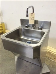 Used NEVER _UNKNOWN_ Furniture (Laboratory) Connecticut US | DMC Industries #1281905