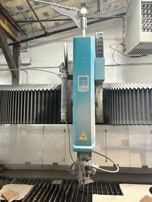 2018 FLOW Mach 300 Waterjet Cutters | Asset Exchange Corporation (2)
