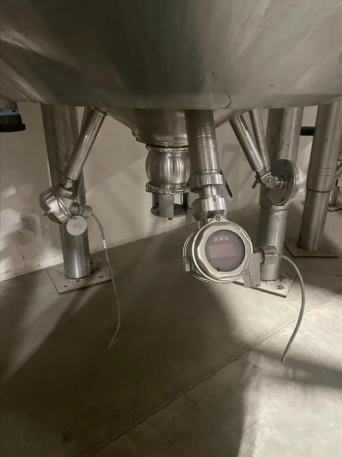 USED DCI 2,500 GALLON PROCESSOR