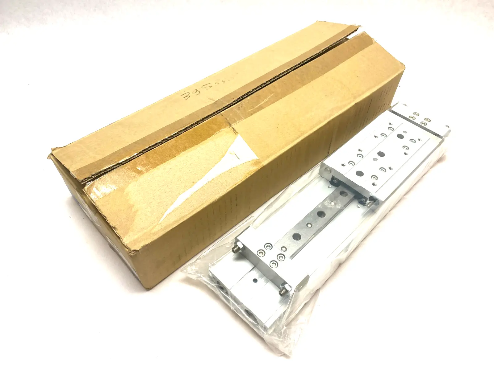 MXW20-150B | SMC  Guided Cylinder Slide Table 150mm Stroke - New Other