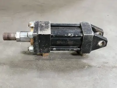 Used ROYAL ELECTRIC H2C2C2A2A1A Parts (Hydraulics and Pneumatics) British Columbia CA | Lenmark #266351
