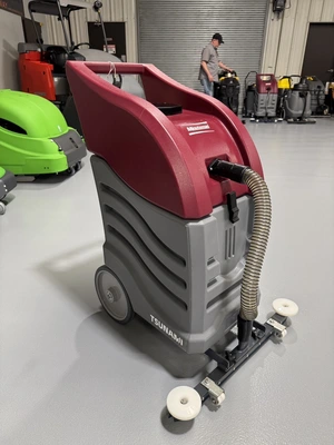 Minuteman Tsunami T16W Wet Dry Vacuum DEMO