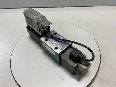 USED BOSCH 0 811 404 551