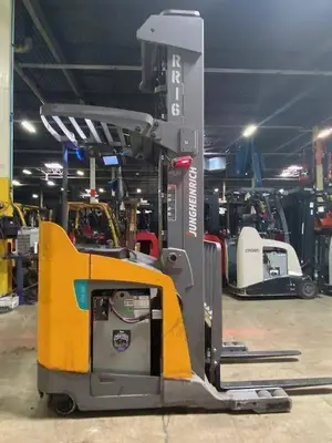 Used 2019 JUNGHEINRICH ETR345 Reach Trucks Illinois US | Somerset Equipment Sales #1546190