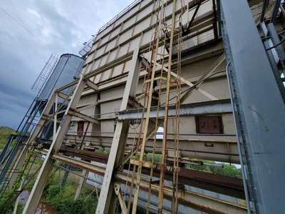 Used _UNKNOWN_ _UNKNOWN_ Silos New York US | Solutions 4 Manufacturing #1404208