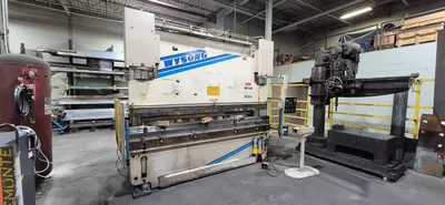 2002 WYSONG XCH-250-120 CNC PRESS BRAKES | Platinum Group (3)