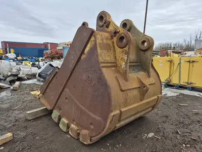USED CATERPILLAR 385CL