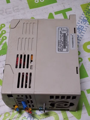 DELTA VFD004M21A INVERTER WITH VFD-M DIGITAL KEYPAD PANEL