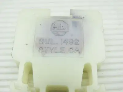 Allen Bradley 1492-CA Electric Terminal Block W/DIN Rail Lot of 166