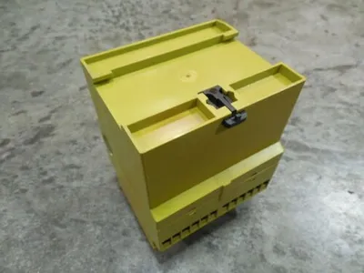 Pilz PZE 9 8S / 1Ö Safety Relay Module Used