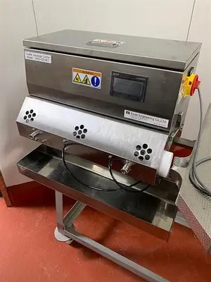 Kyoei Engineering model KKS-621WT double sausage cutter