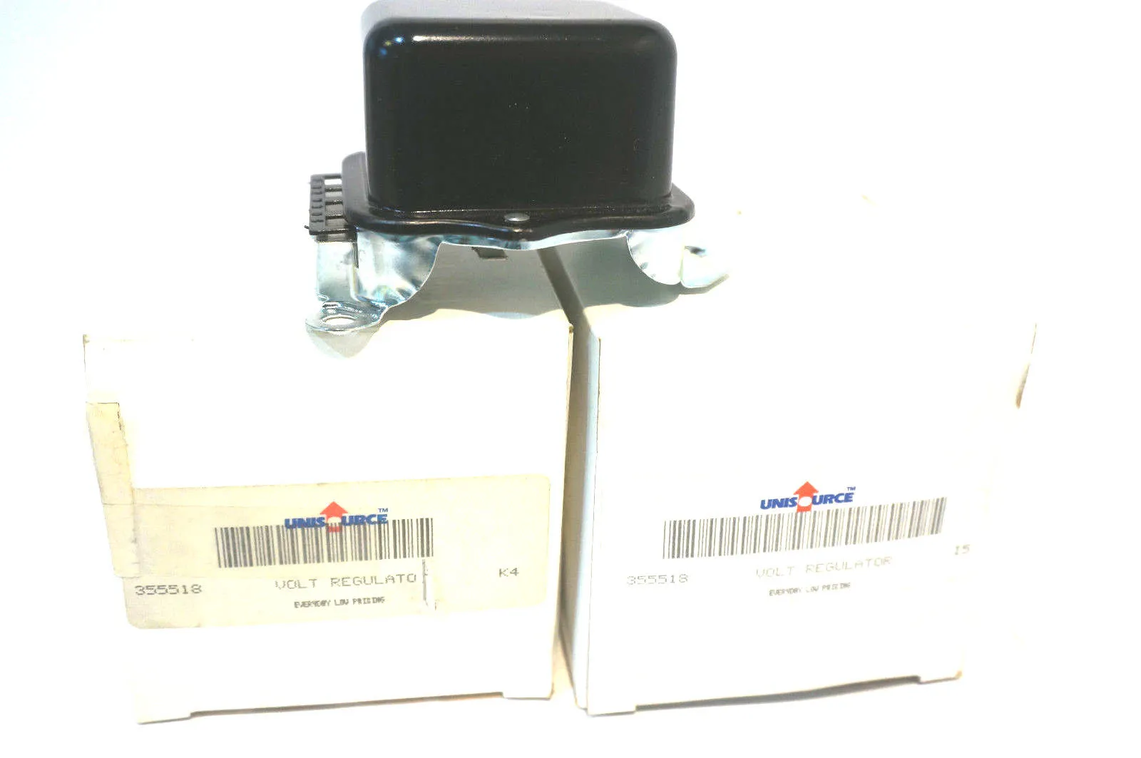 2 NEW UNISOURCE 355518 VOLT REGULATOR