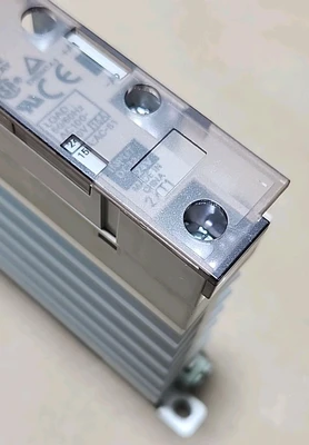 NEW Omron G3PE-215B