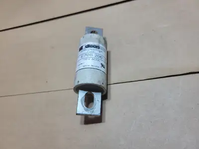 Used EDISON E70S 200 Fuses British Columbia CA | Lenmark #1489680