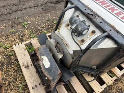 Used _UNKNOWN_ _UNKNOWN_ Dry Spreaders Minnesota US | Miedema Asset Management Group #1444337