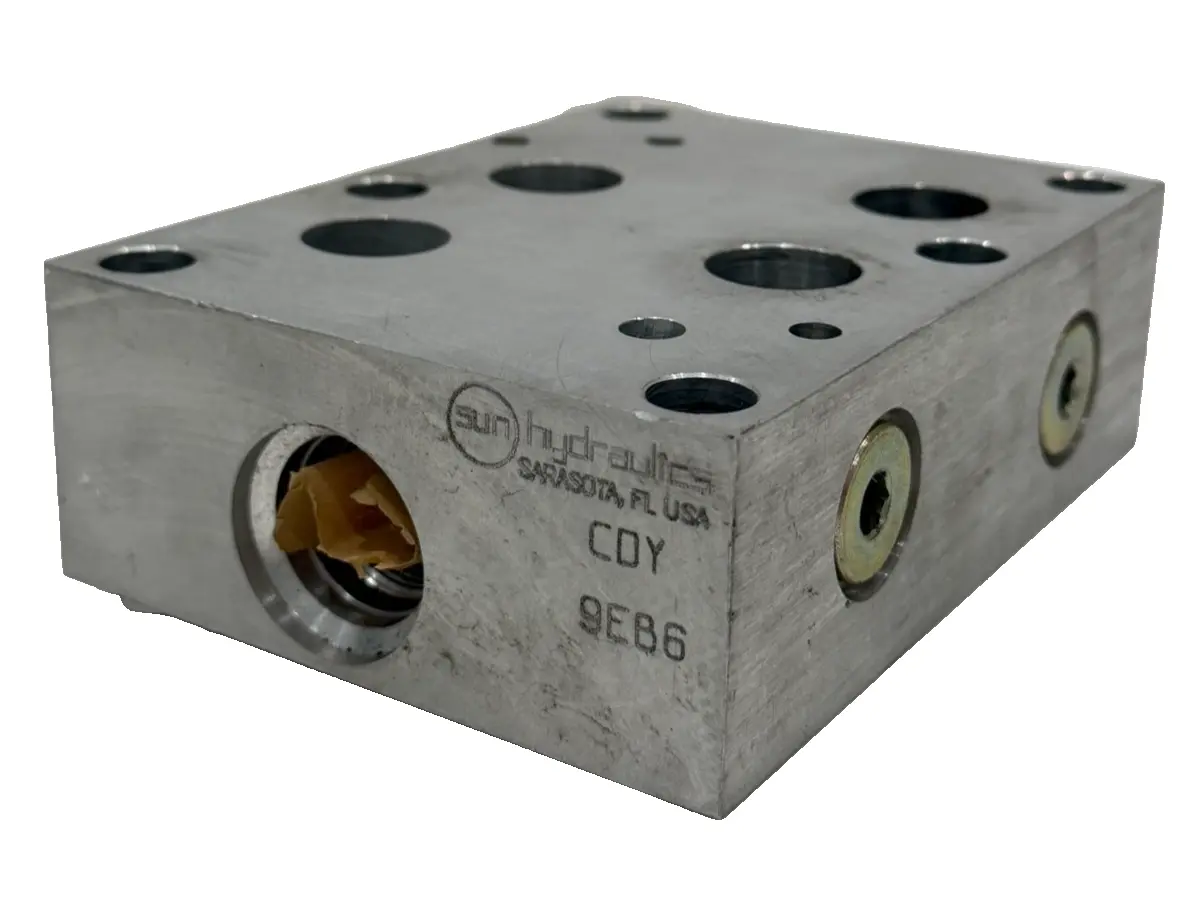NEW SUN HYDRAULICS CDY MANIFOLD 9EB6
