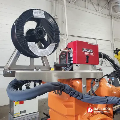 ABB IRB 4600-20/2.5 Welding Robot w/ IRC5 Controller & Lincoln R450 Weld Package