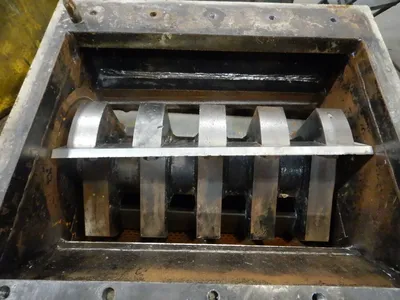 BATTENFELD GLOUCESTER 1428HD Broyeur broyeur caoutchouc et plastique (0 - 20 CV) | Perry Equipment (12)