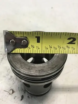 USED VICKERS 25-D10-30