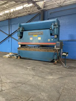 USED CINCINNATI 230 AF X 12FT