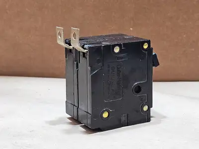 Used CUTLER-HAMMER BA2100 Switchgears British Columbia CA | Lenmark #1438418