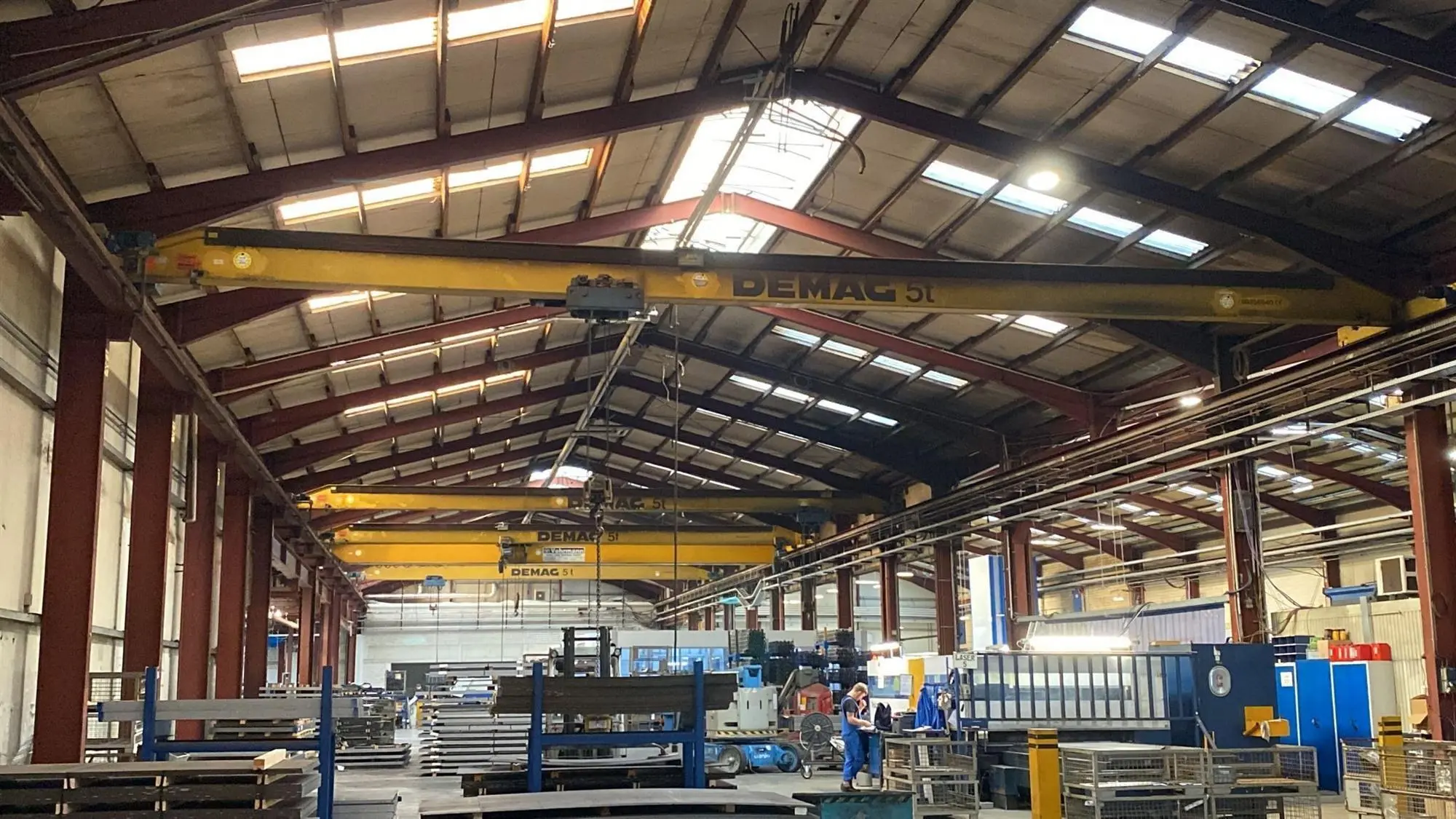USED DEMAG 5 TON X 16 350 MM