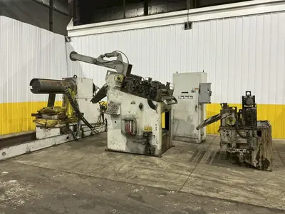 30,000 LBS X 36" PERFECTO COIL FEED LINE, COIL REEL UNCOILER & STRAIGHTENER: YOBRO #24871