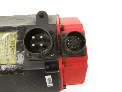 Fanuc A06B-0142-B076 AC Servo Motor 2.1kW 186v 3Ph 2000RPM Encoder A8600360T211