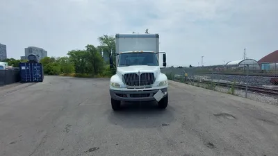 2015 INTERNATIONAL 4300 SBA 4X2 BOX TRUCK Highway Tractors | Platinum Group (6)