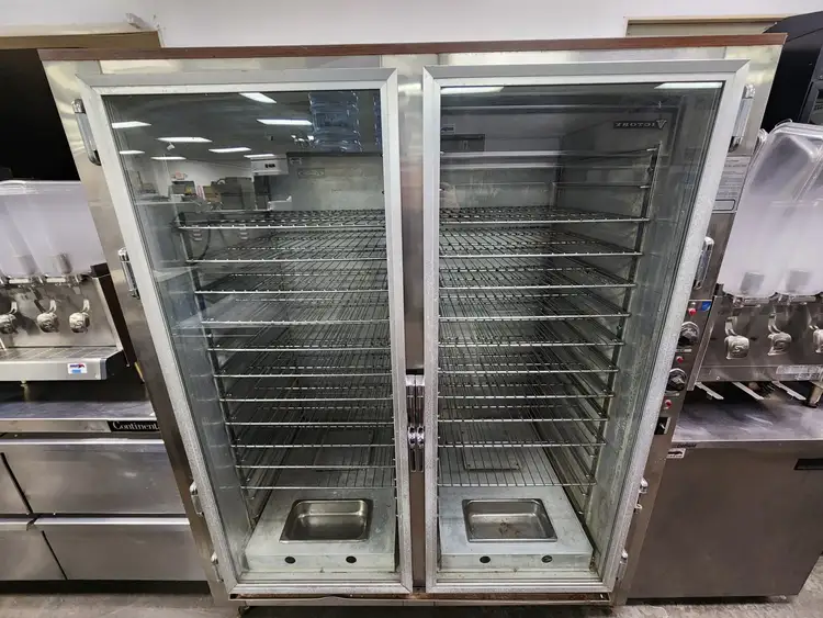 Used Nu-Vu Used Nu-Vu R30 Double Door Heated Holding/Proofer Cabinet Proofers (Bakery) Illinois US | Falcon Restaurant Supply #1376813