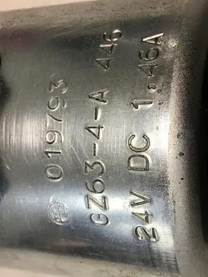USED REXROTH 4WE10Q32/CG24N9Z4