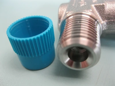 NEW Swagelok SS-4L2