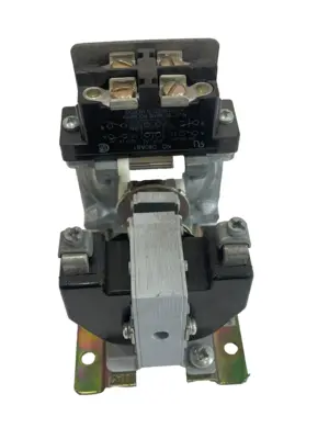 NEW EATON CUTLER HAMMER D80NE1A PNEUMATIC TIMER D80N