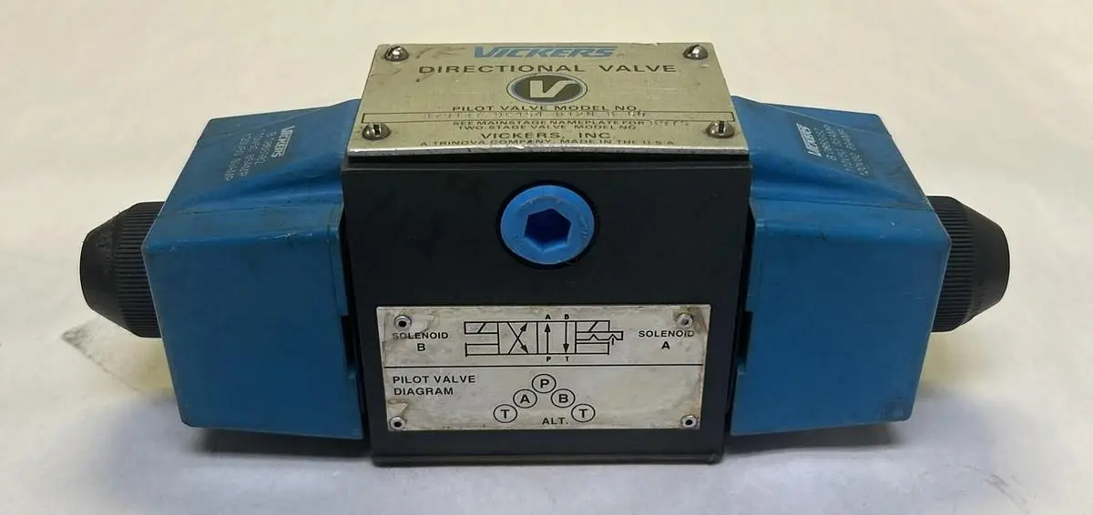 Used VICKERS 879137DG4S4012NB60 Pump & Valve Parts Ohio US | Surplus Asset Holdings #1242223