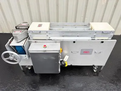 Carleton Helical Technologies Ionized Air Rinser