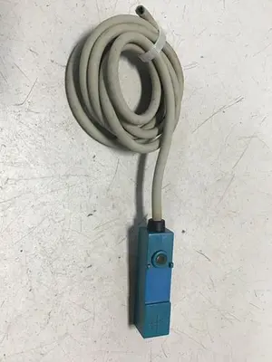 USED YAMATAKE FL2-4A6S
