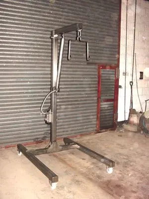 Low Lift Mobile S/S Stirrer Crane 250 Kg