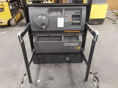 USED 2018 CROWN SP4050-30