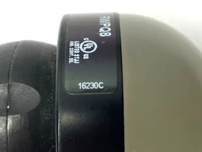 USED BANNER GENERAL PURPOSE LED INDICATOR 8-PIN M12 18-30VDC 76959