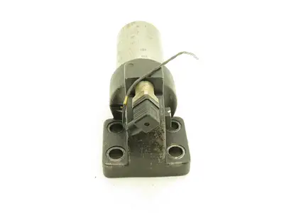 Hycon Hydac 5036204-4 Hydraulic Filter 3600psi 4-Bolt SAE w/Indicator