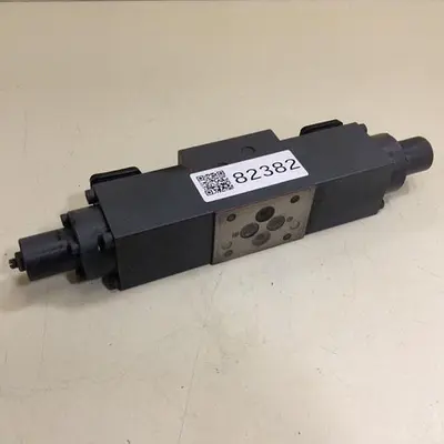 USED REXROTH 4WRZ16W150-A0/6A24NZ4/M-989-3