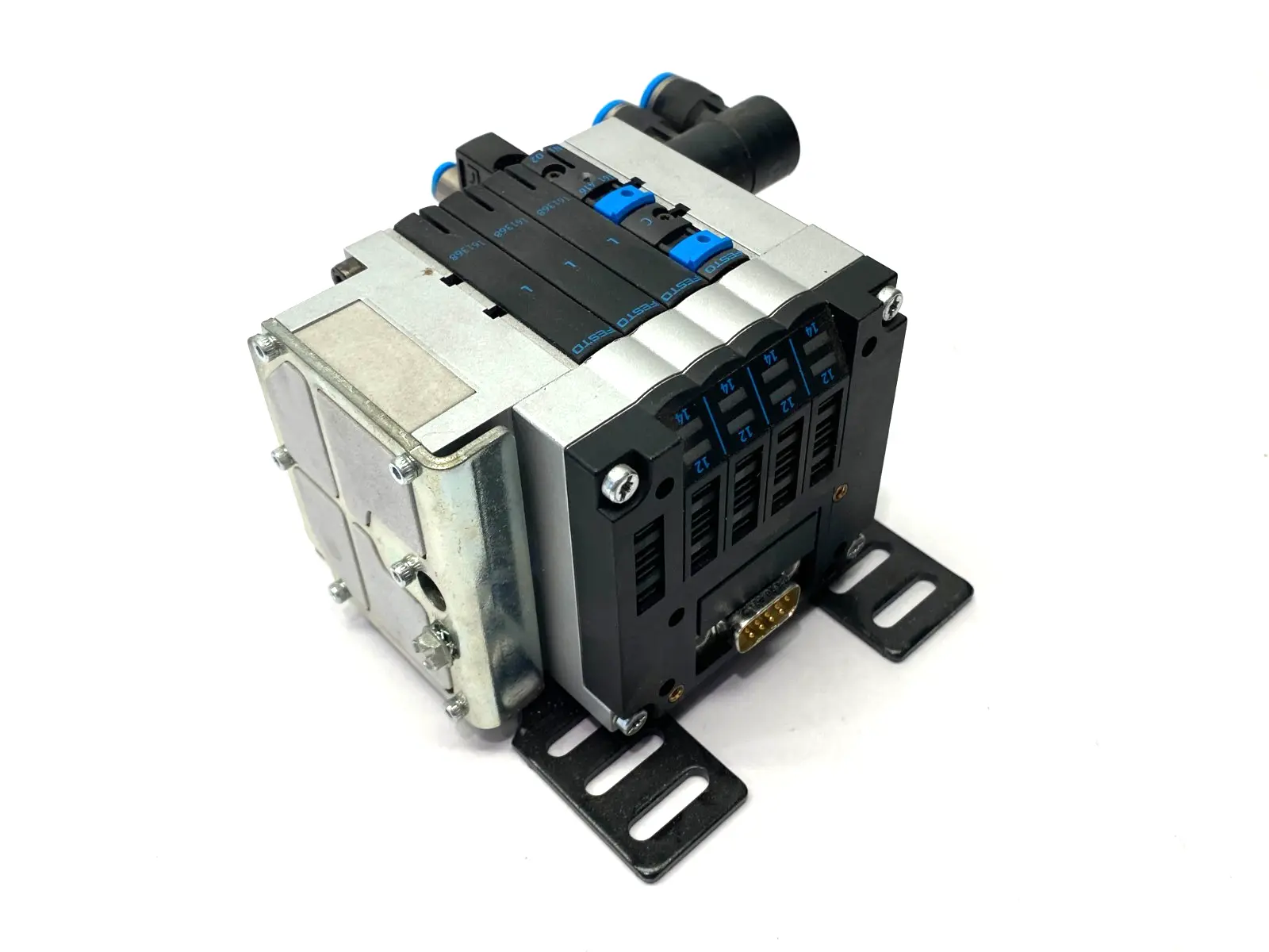 Used Festo Pneumatic Manifold Valve Terminal 4-Station 24VDC 18200 Solenoid Valves Michigan US | Maverick Industrial Sales #1419291