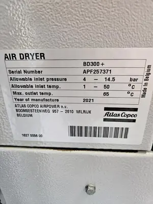 CD300+ Heated Blower Purge Desiccant Dryer 636 CFM Atlas Copco