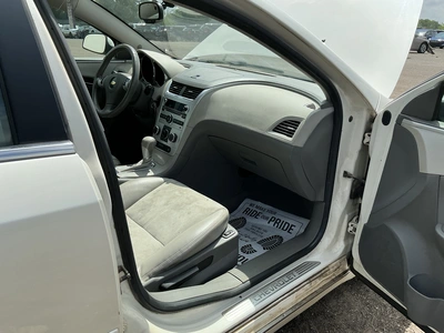 USED 2011 CHEVROLET MALIBU
