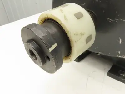 Dayton 4Z617B Gearbox 17.5:1 Speed Reducer 1/2Hp 99 RPM 12VDC 39A 454in/lbs