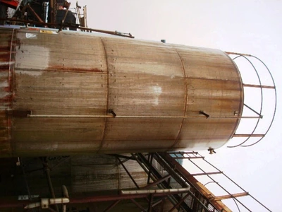 45,000L S/S Vertical Enclosed Tank