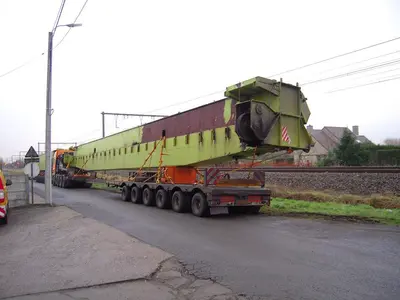 USED VERLINDE - KONE 300 TON X 25400 MM