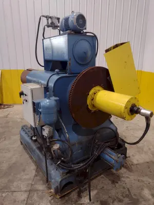 10,000 LB X 42” B&K MOTORIZED UNCOILER COIL REEL : STOCK #22955