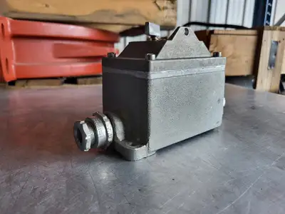 New | in-Stock CROUSE-HINDS DSFS936 SA Switchgears British Columbia CA | Lenmark #242131