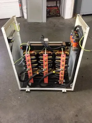 Used 80 KVA Dry Type Transformer HV 480  LV 116 / 202 Model DTF 80 Trafo Modern TESTED